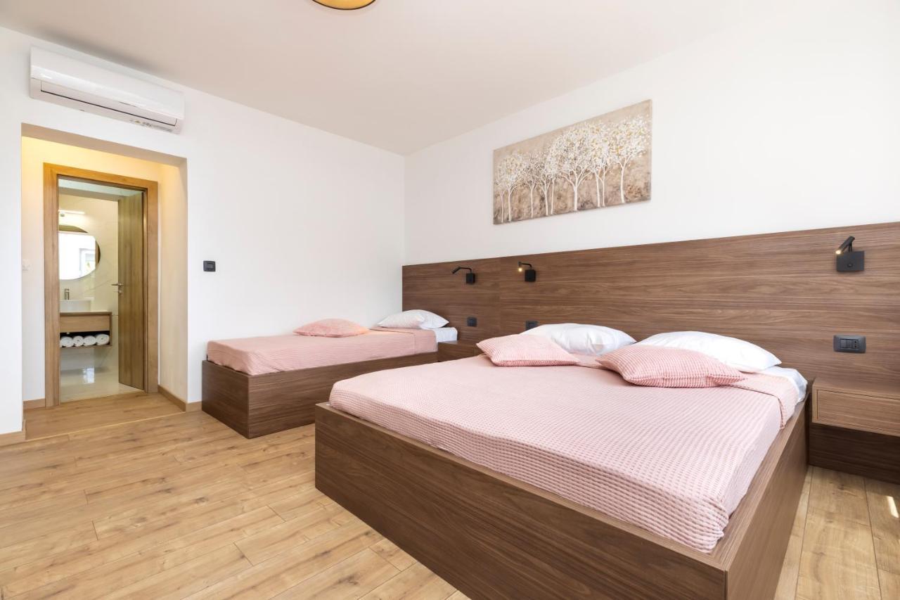 Boutique Apartment Мали-Лошинь Экстерьер фото