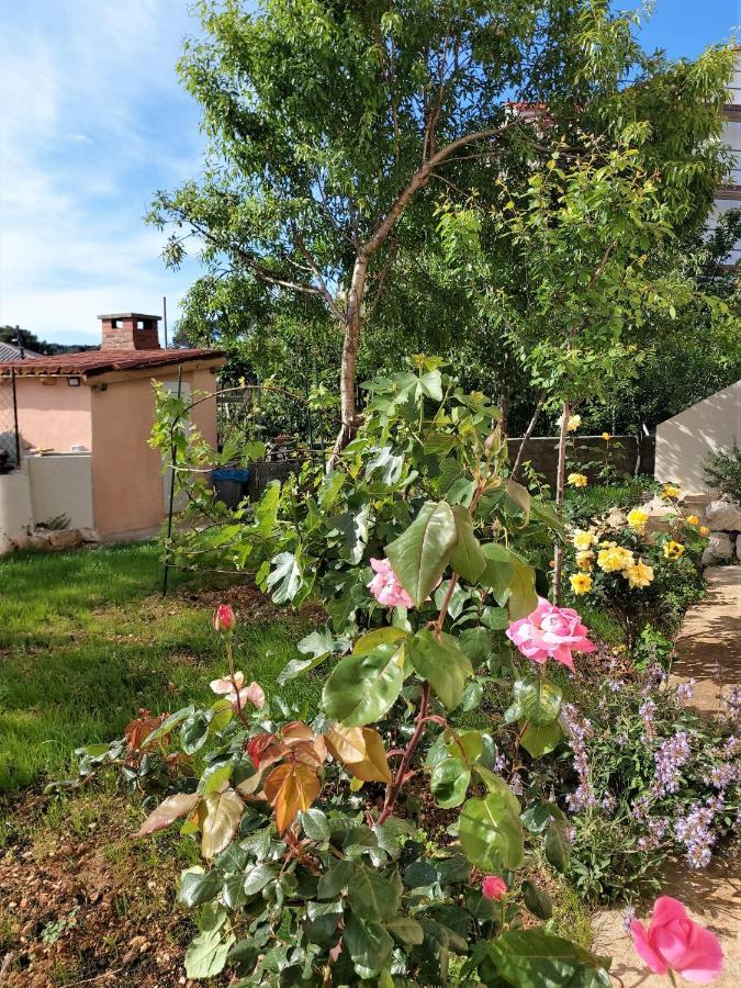Boutique Apartment Мали-Лошинь Экстерьер фото