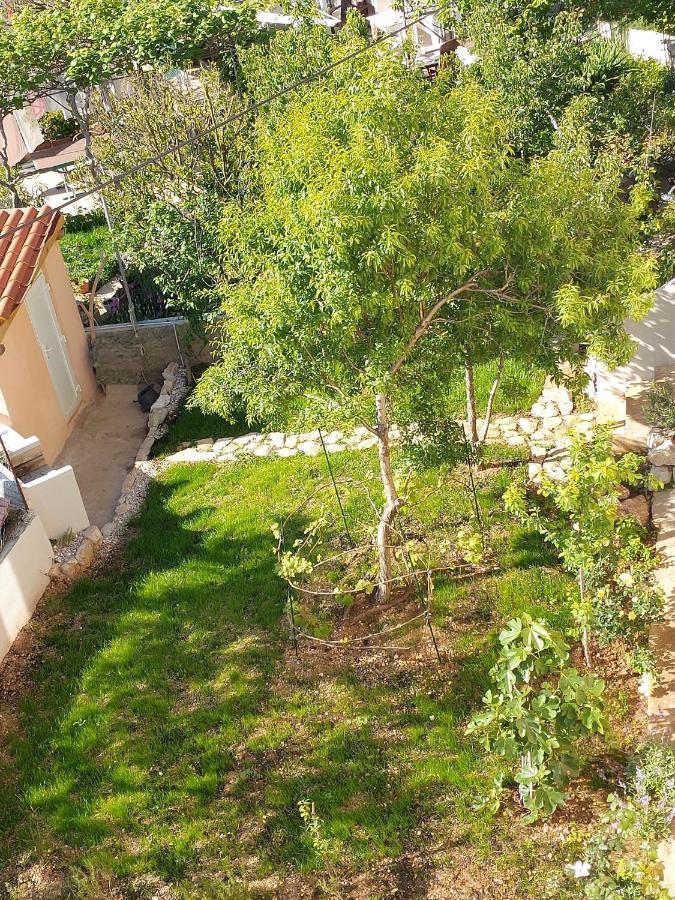 Boutique Apartment Мали-Лошинь Экстерьер фото